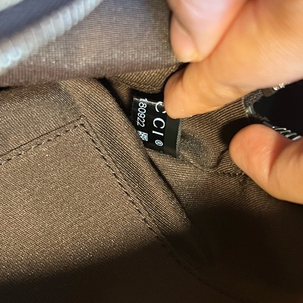 Gucci Original GG Belt Bag - Picture 5 of 11